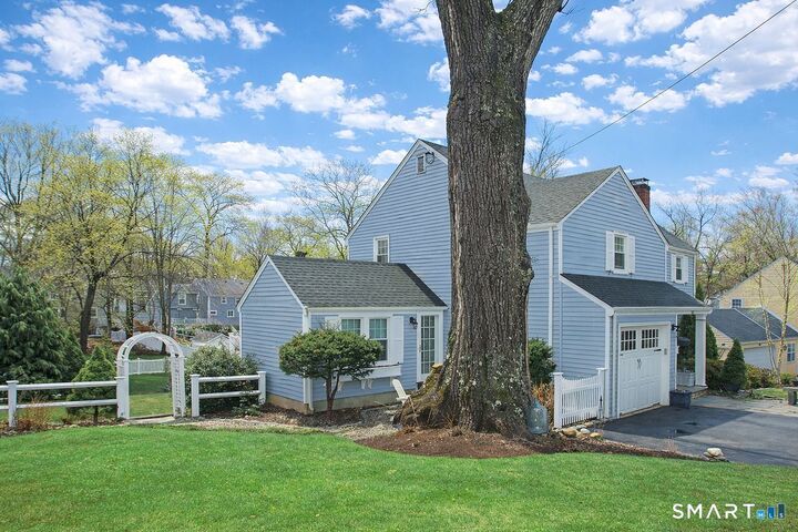 Property Photo:  22 Trotwood Drive  CT 06117 