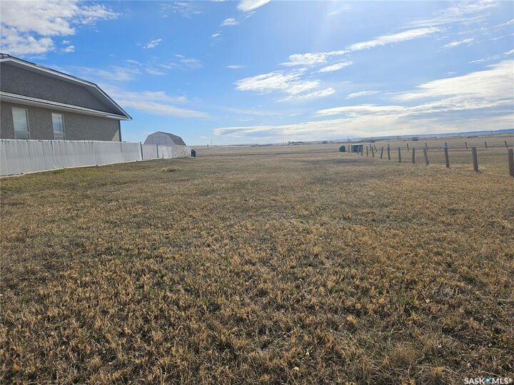 Property Photo:  104 Lonsdale Street  SK S0N 1N0 