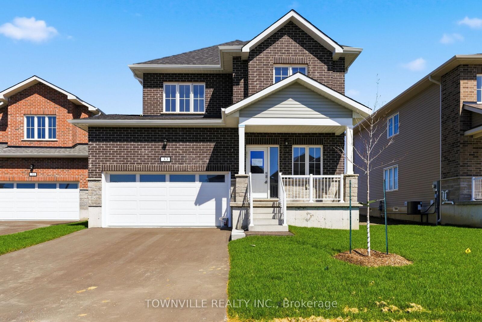 Property Photo: 33 Bradden Crescent ON K8N 0T8