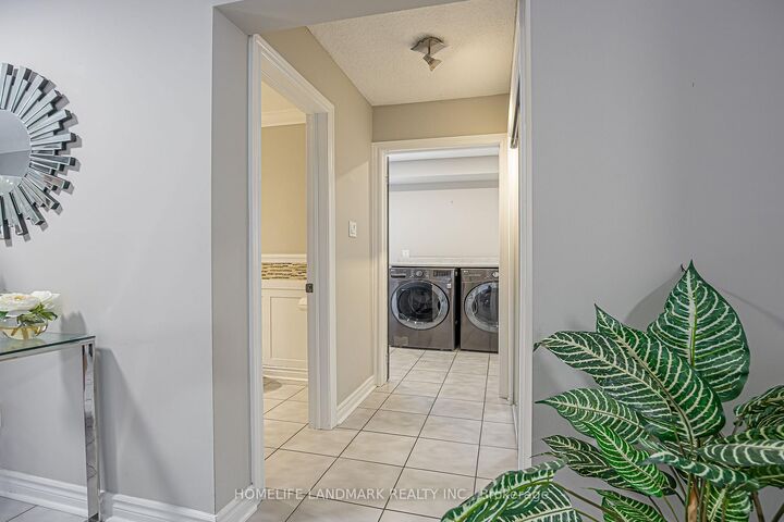 Property Photo:  246 Jelley Avenue  ON L3X 1S6 