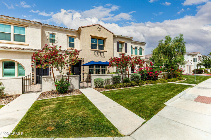 Property Photo:  4077 S Sabrina Drive 121  AZ 85248 
