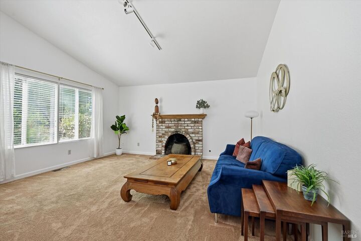 Property Photo:  1720 Arroyo Sierra Circle  CA 95405 