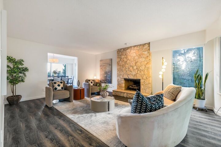 Property Photo: 1550 Palmerston Avenue BC V7V 4R1