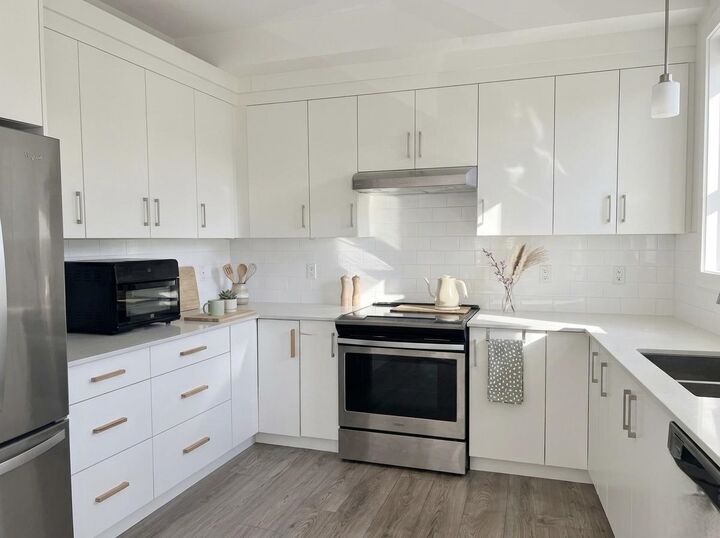 Property Photo: 22577 Royal Crescent 303 BC V2X 2M2