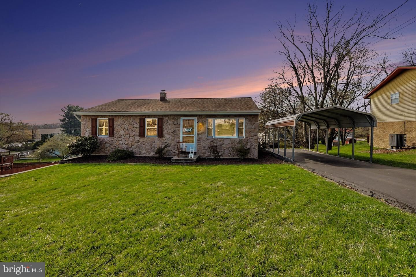 Property Photo:  7833 Dewey Drive  PA 17112 