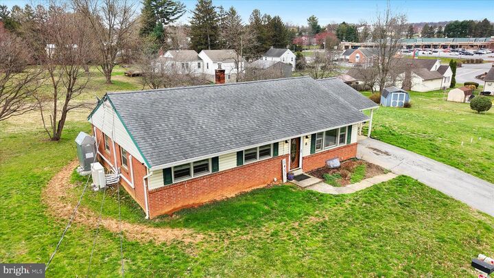 Property Photo:  6 Overlook Drive  PA 17566 