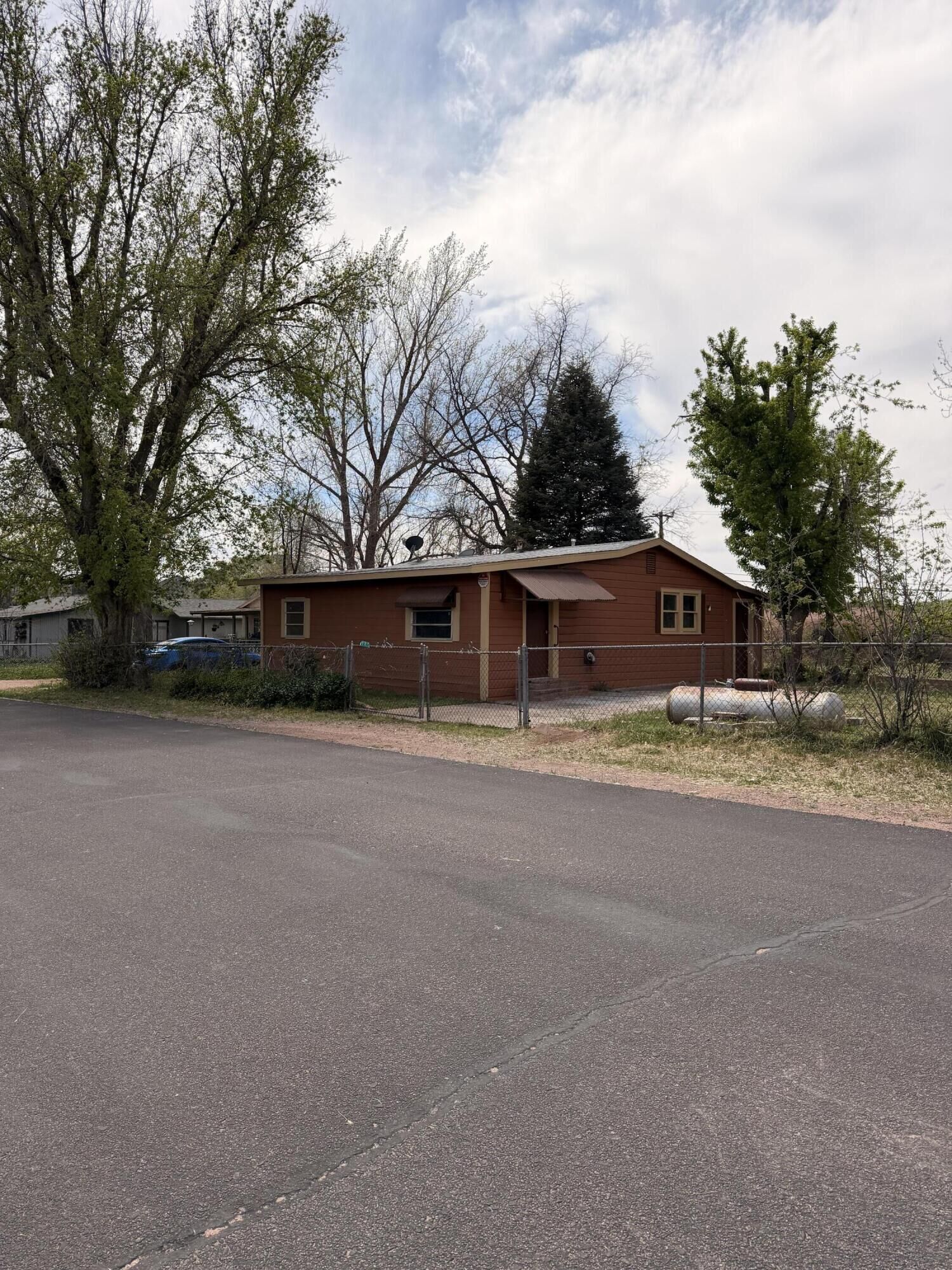 Property Photo:  102 N Orion Drive  AZ 85541 