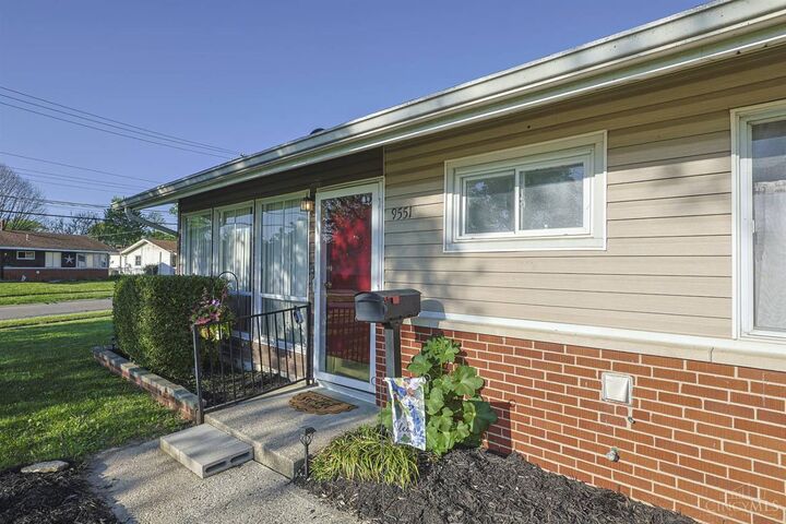 Property Photo:  9551 Trafalgar Court  OH 45251 