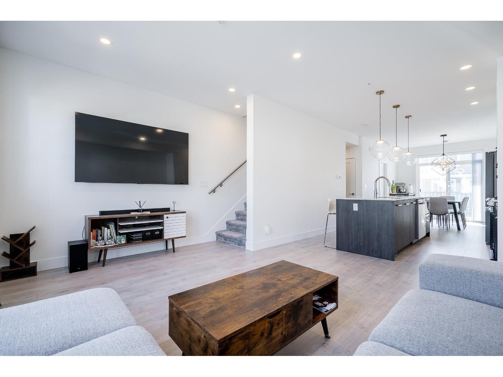 Property Photo:  20680 76B Avenue 45  BC V2Y 4L2 