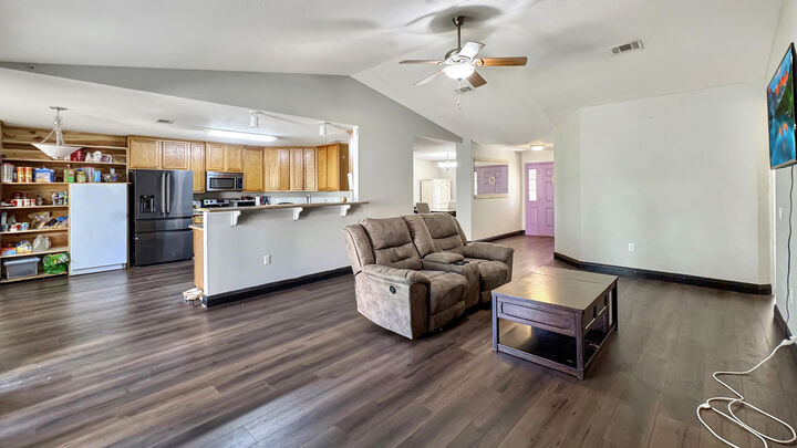 Property Photo: 6412 Welannee Boulevard FL 32567