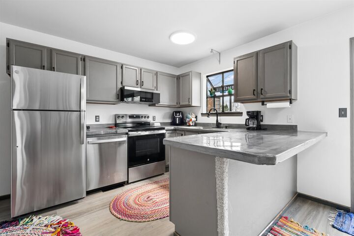 Property Photo: 410 Unit B Clarke Drive IA 52001