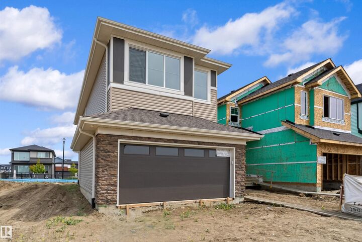 Property Photo:  5005 Cawsey Link SW  AB T6W 5G4 