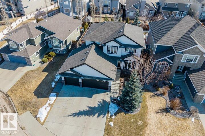 Property Photo:  1063 Summerwood Estates Road  AB T8H 0E2 
