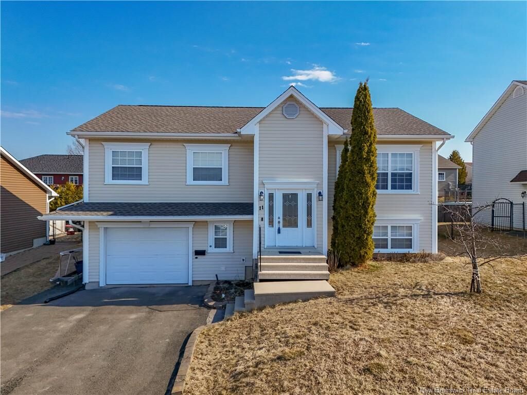 Property Photo:  11 Knowlton Crescent  NB E2V 4T1 