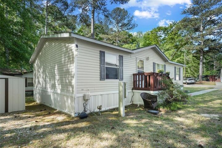Property Photo:  340 Woodside Boulevard  GA 30214 
