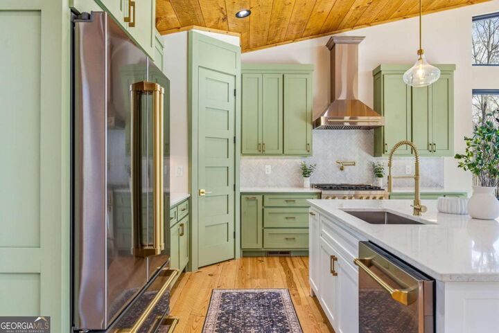 Property Photo: 221 Gold Mine Road GA 30560