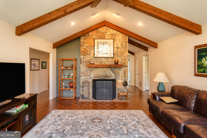 Property Photo:  70 Doe Run  GA 30571 