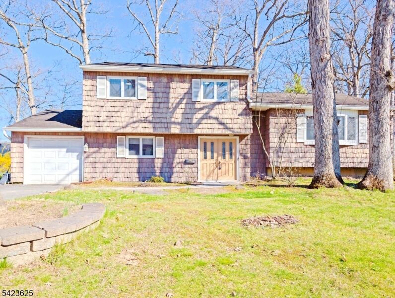 Property Photo:  14 Bunyan Dr  NJ 07039 