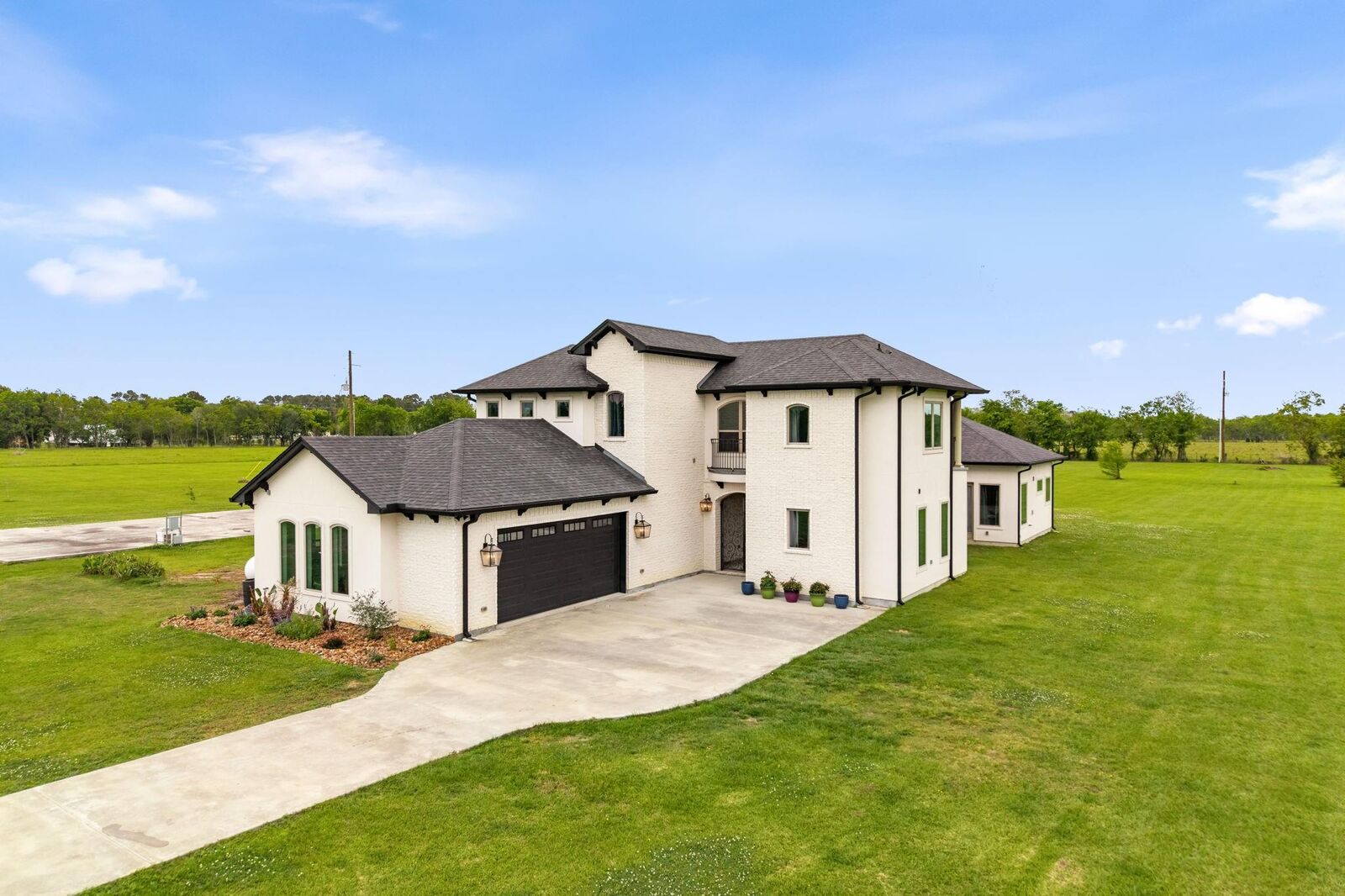 Property Photo: 2856 Wolcek Road TX 77532