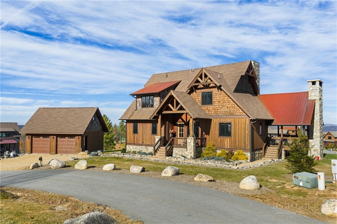 Property Photo:  37 Eagle Camp Overlook  NC 28604 