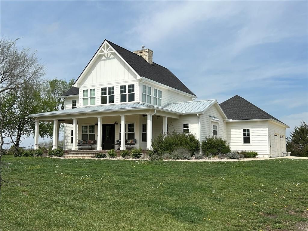 Property Photo:  17270 Stillwell Road  KS 66012 