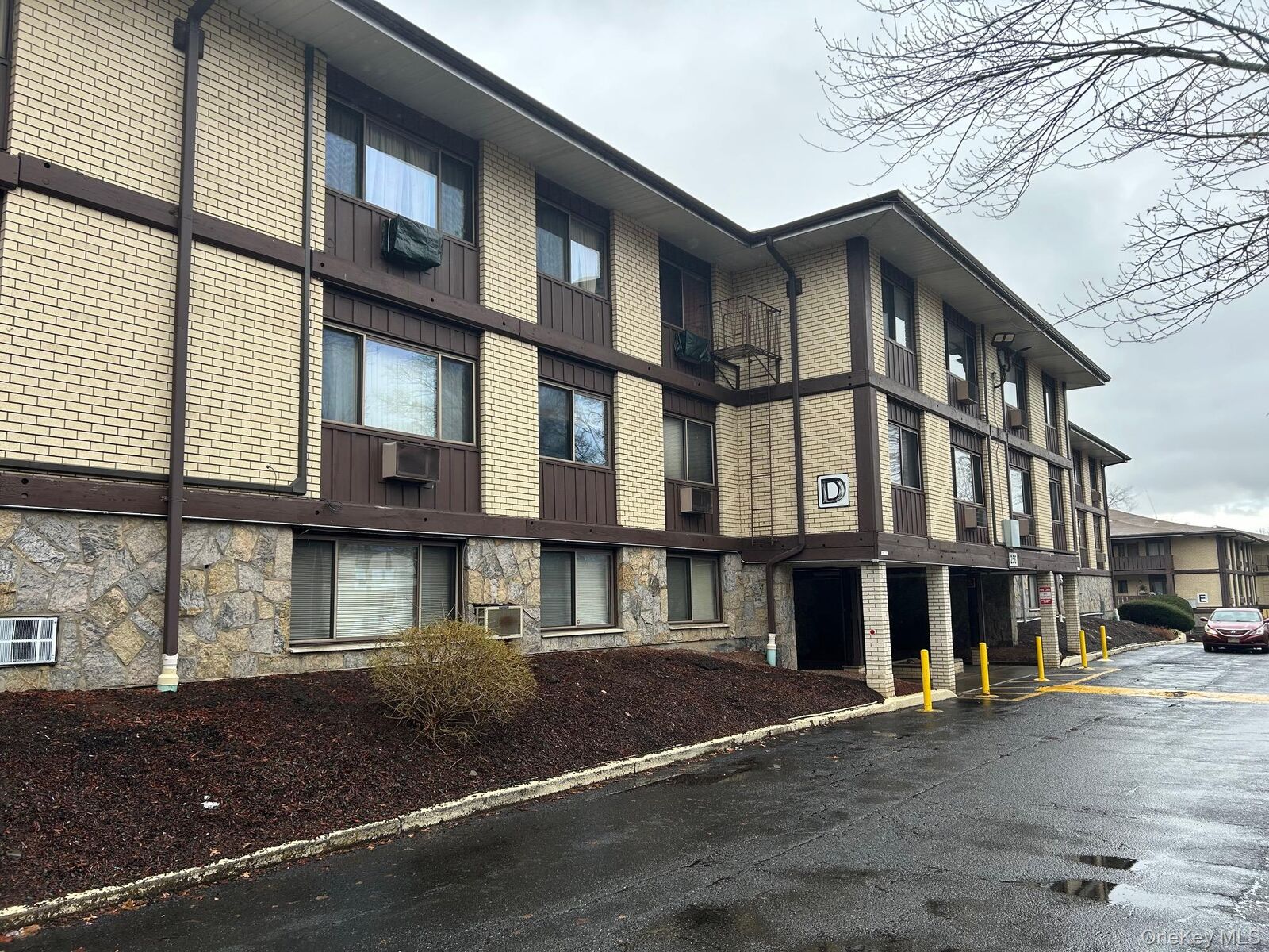 Property Photo:  256 N.main Street D10  NY 10977 