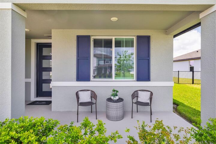 Property Photo: 14086 Ginnie Springs Way FL 34219