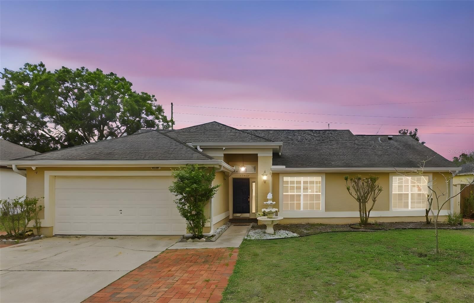 Property Photo:  14025 Furman Avenue  FL 32826 