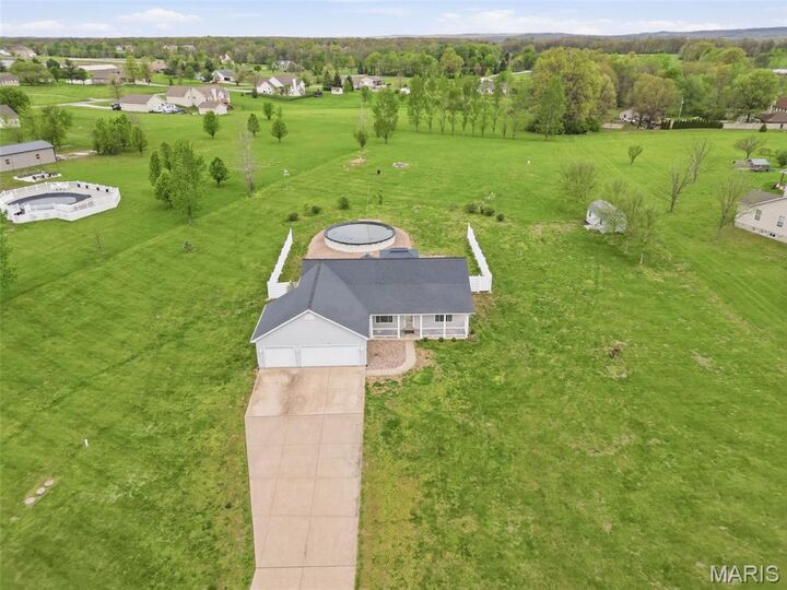 Property Photo:  211 High Ridge Valley Court  MO 63347 