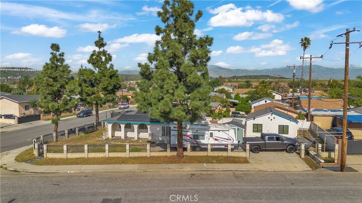 Property Photo:  8835 Las Posas  CA 90660 