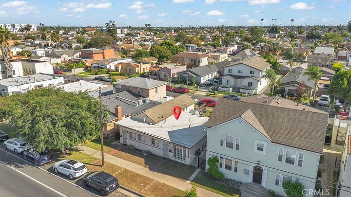 Property Photo:  1306 W 83rd  CA 90044 