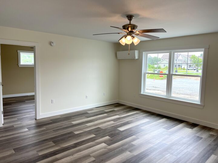 Property Photo: 34 Tinker Meadow Way 34 ME 04605
