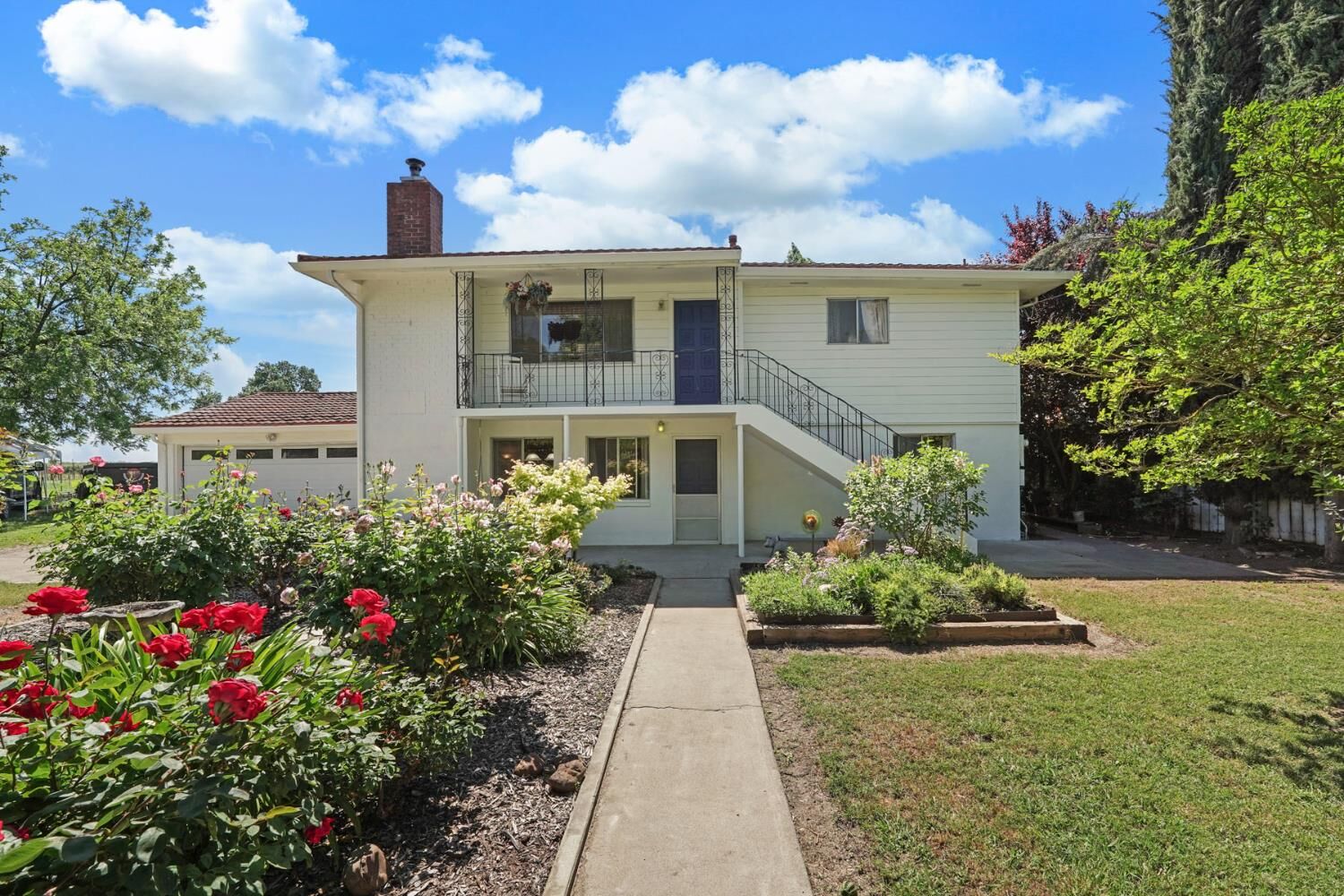 Property Photo: 10450 Walnut Grove Road CA 95686