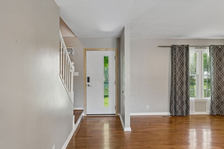 Property Photo:  4643 Barfield Crescent Rd  TN 37128 