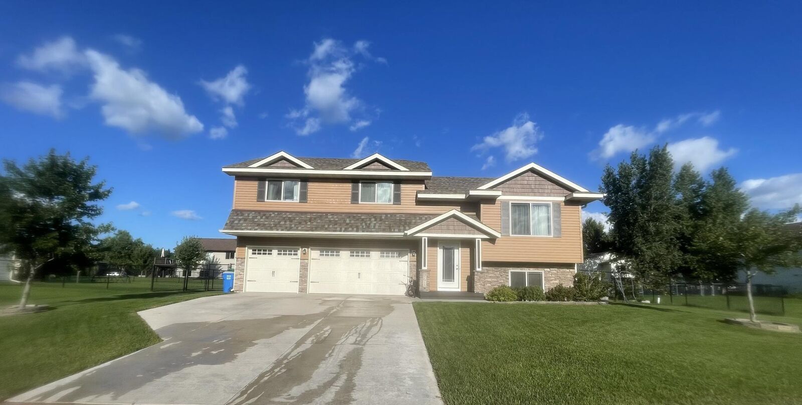 Property Photo:  37915 Gerald Avenue  MN 55056 