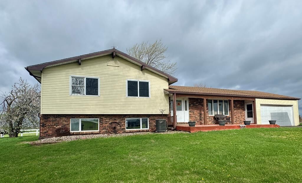 Property Photo: 19383 Highway 129 MO 63545