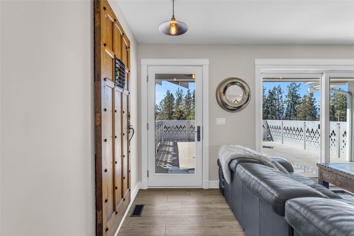 Property Photo:  488 Sheila Crescent  BC V1W 4L8 