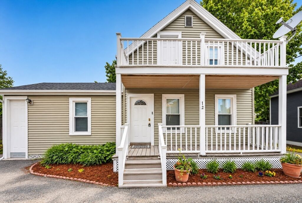 Property Photo:  12 Cottage Pl  MA 02136 
