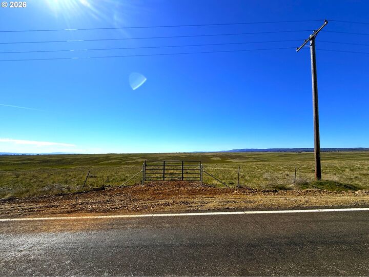 Property Photo:  Dot Rd 2  WA 99322 