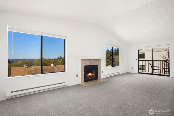 Property Photo:  1227 SW 132nd Lane 731  WA 98146 
