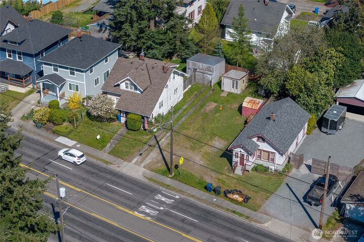 Property Photo:  941 S Sprague Avenue  WA 98405 
