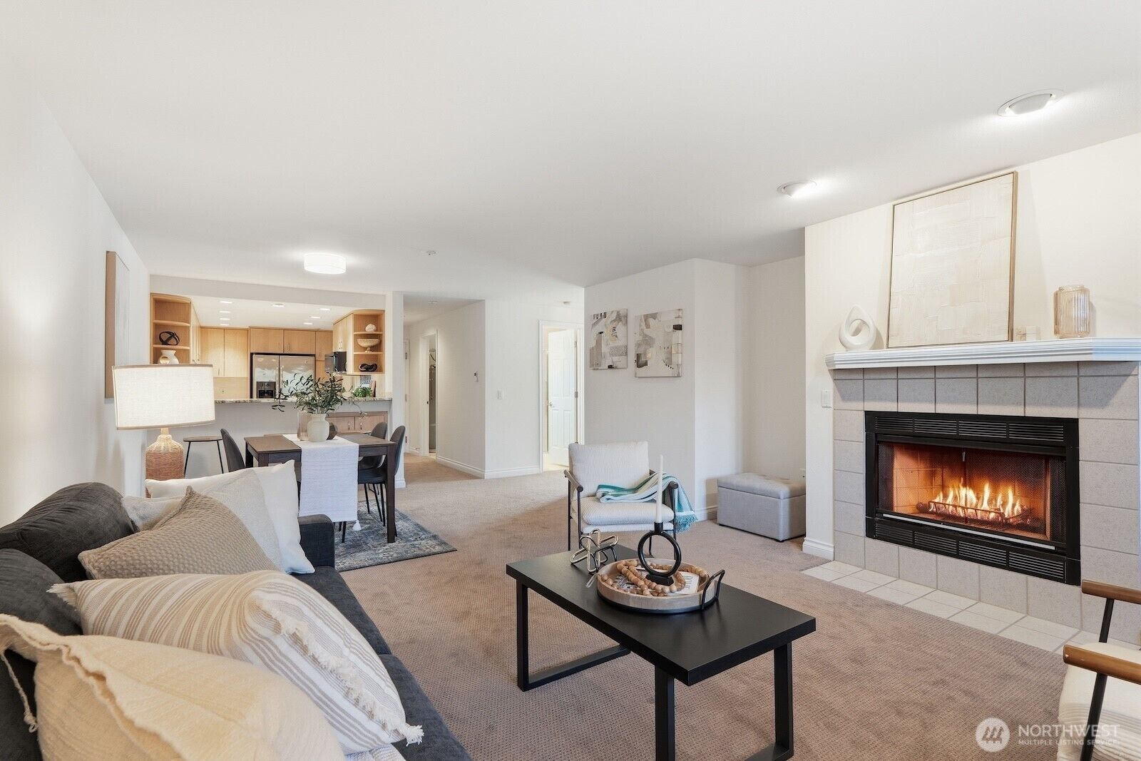 Property Photo:  9320 NE Juanita Drive 2C  WA 98034 