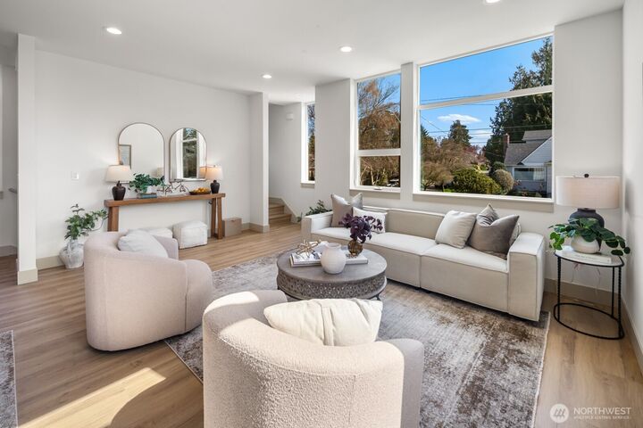 Property Photo: 2931 39th Avenue SW WA 98116