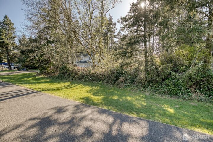Property Photo:  569 SE Chinook Avenue  WA 98569 