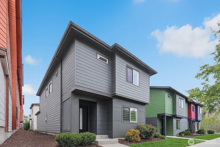 Property Photo:  12220 SE 251st Place  WA 98030 