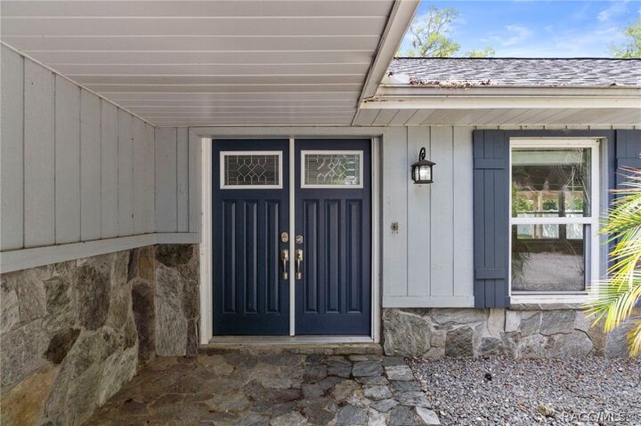 Property Photo:  260 SE 16th Terrace  FL 34429 