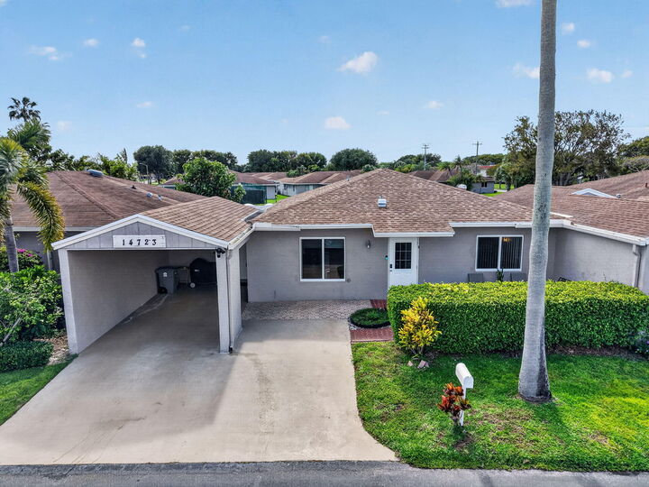 Property Photo:  14723 Wildflower Lane  FL 33446 