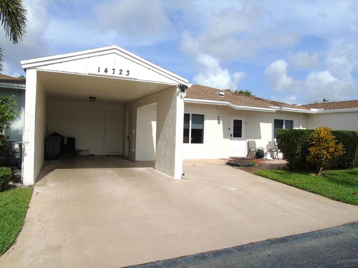 Property Photo:  14723 Wildflower Lane  FL 33446 