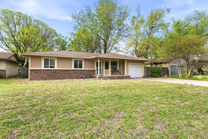 Property Photo:  5103 W 11th St N  KS 67212-1933 