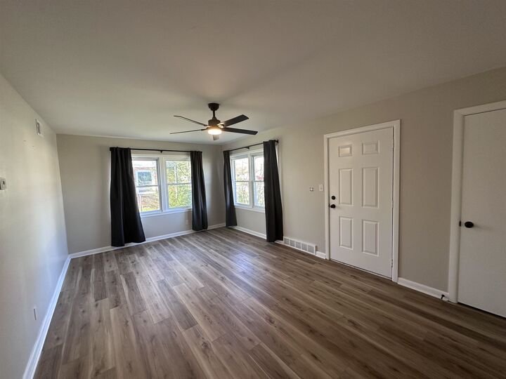 Property Photo: 4575 S Walnut Ave KS 67217